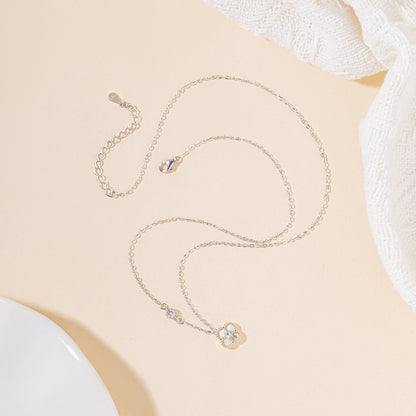 White Mother of Pearl Clover Necklace
